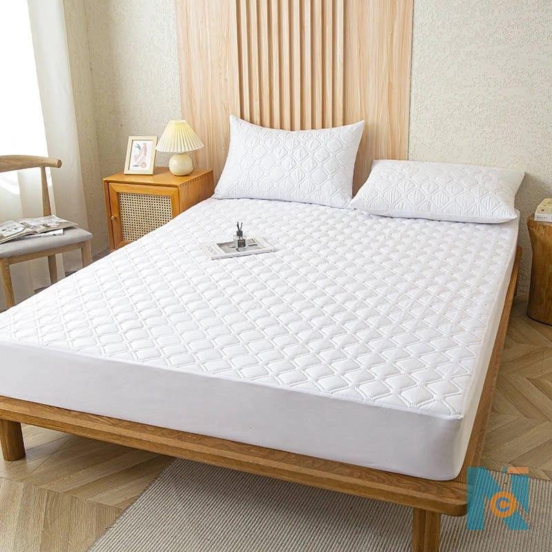 Waterproof mattress protector  - photo 5