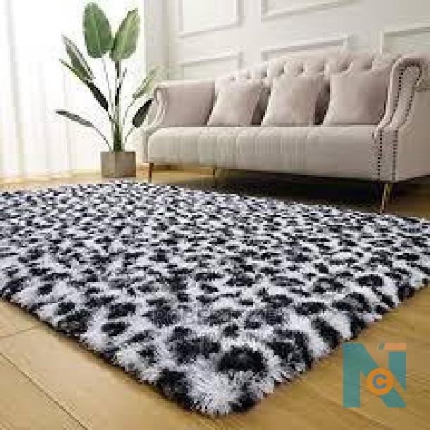 Fluffy carpets  with colour variations  - photo 8