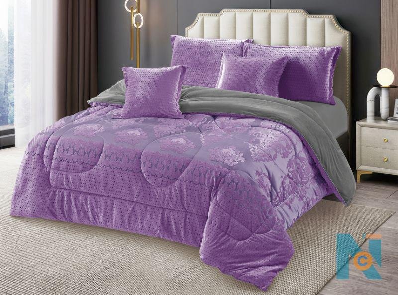 Heavy 6x7 silk duvet with pillow cases and bed sheet - photo 11