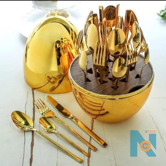 Egg shaped cutlery set Gold Colour