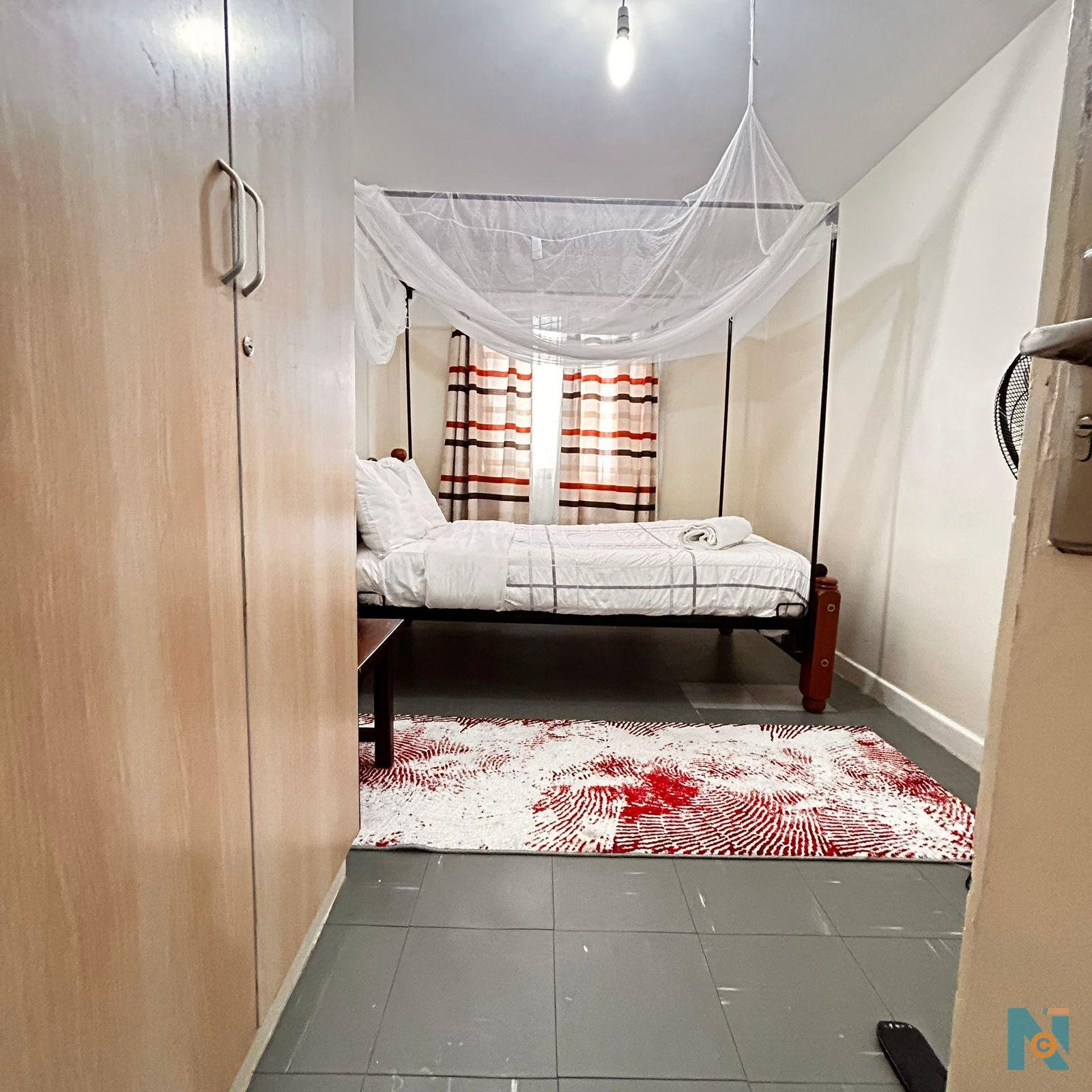 Spacious Three-Bedroom Home in Own Compound, Nyayo Estate, Embakasi | KSh 6,000 per Night - photo 11