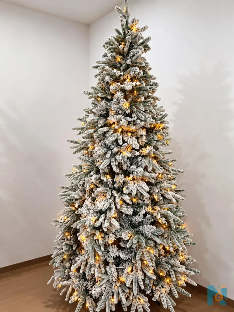 Premium Pre-Lit PVC Christmas Tree &ndash; 7ft &amp; 8ft | Nairobi, Kenya - photo 5
